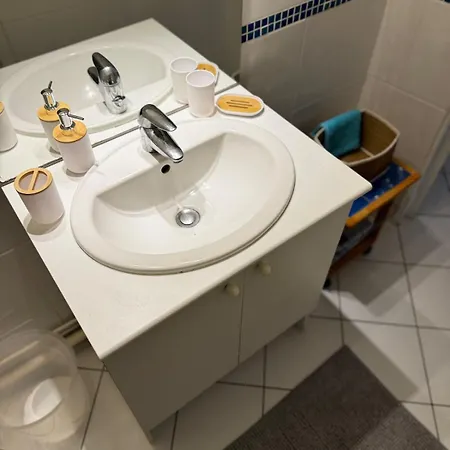 Spacious, 2 3 Beds, Floor&parking